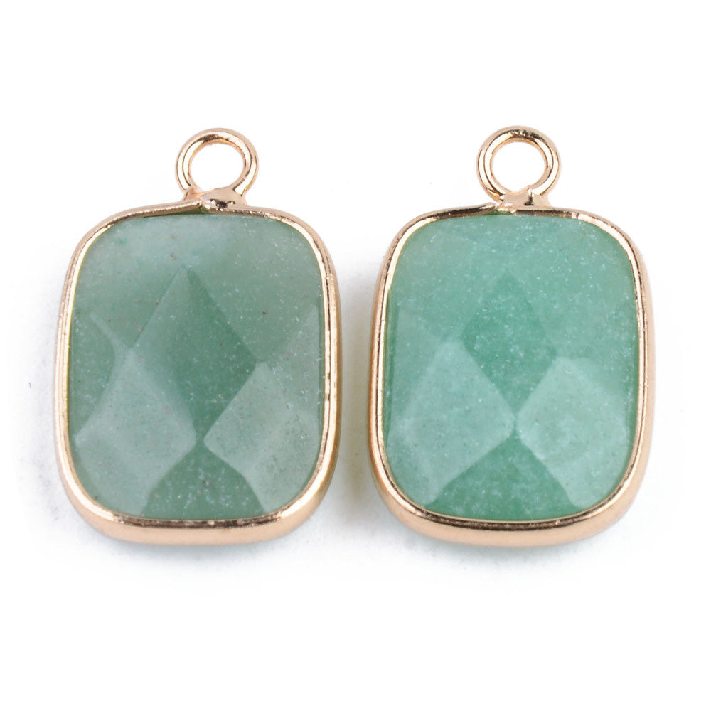 Enliven your craft projects with these gorgeous Green Aventurine Rectangle Pendants! With a vibrant green hue and faceted, polished finish, these semi-precious gemstone pendants are the perfect focal point for your DIY Jewelry creations.