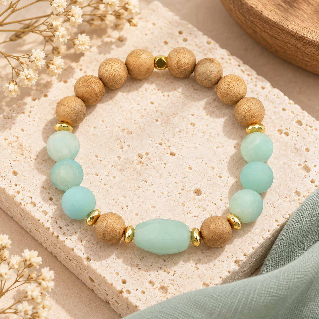 Amazonite &amp; Burlywood Beaded Bracelet with Oval Centerpiece