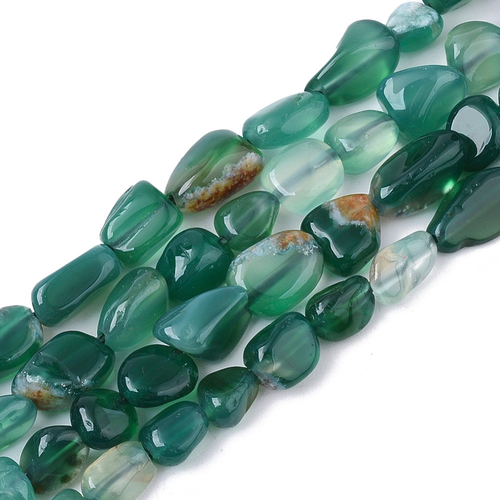 Green Onyx Gemstone Beads, Oval, Tumbled Stone, Nuggets, Green Color. Semi-Precious Gemstone Beads for Jewelry Making.   Size: 5-11mm Length, 5-8mm Wide, 3-6mm Diameter, Hole: 1mm; approx. 52pcs/strand, 15.5" Inches Long.  Material: Natural Green Onyx Agate Tumbled Stone, Nugget Beads. Polished, Shinny Finish.